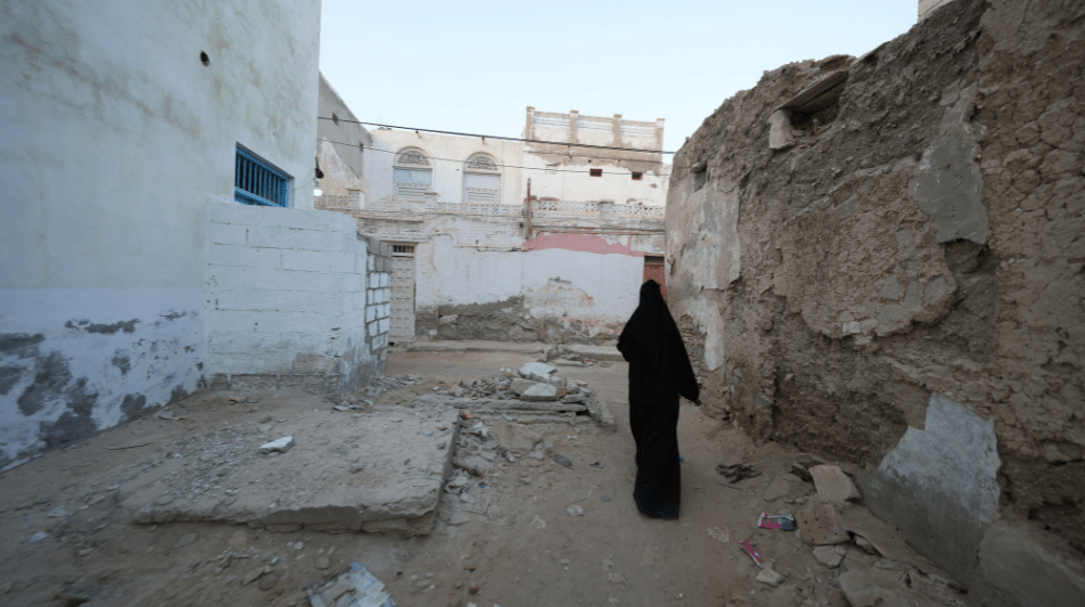 Despite many closures, UNFPA safe spaces continue to provide support to survivors of gender-based violence in Yemen