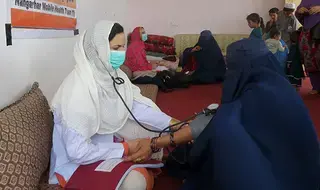 Mobile health teams bring life-saving care to fragile…