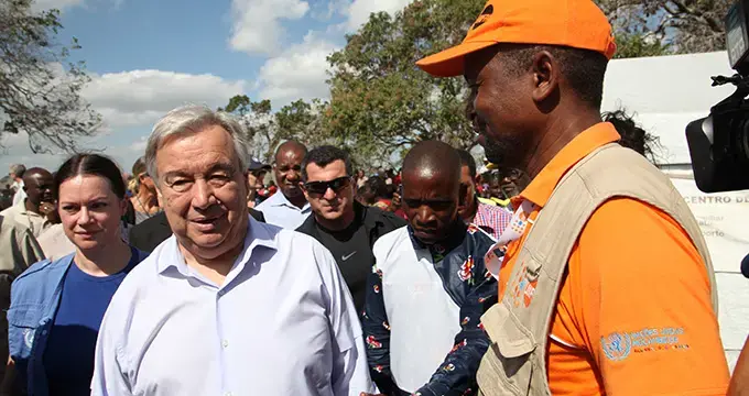 El Secretario General se reúne con mujeres y niñas afectadas por las tormentas de Mozambique