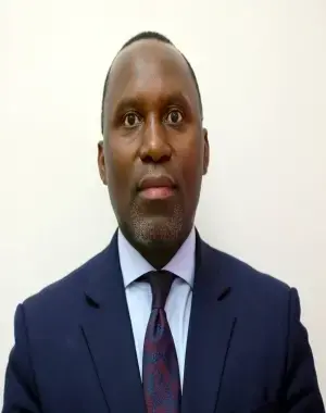 نێستۆر ئۆموهانجی