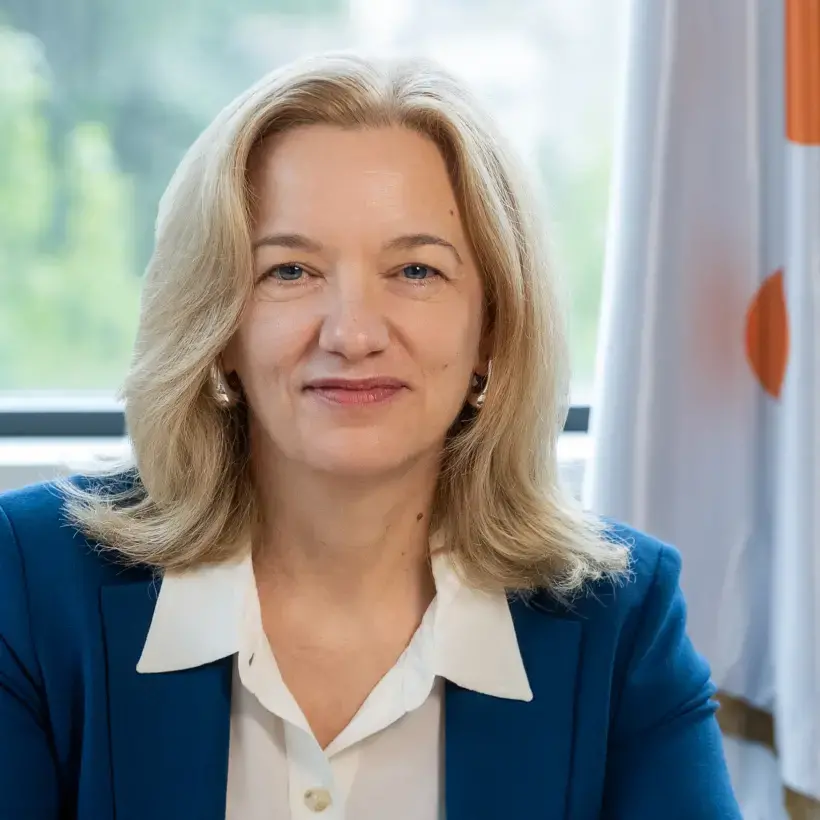 Justine Coulson 