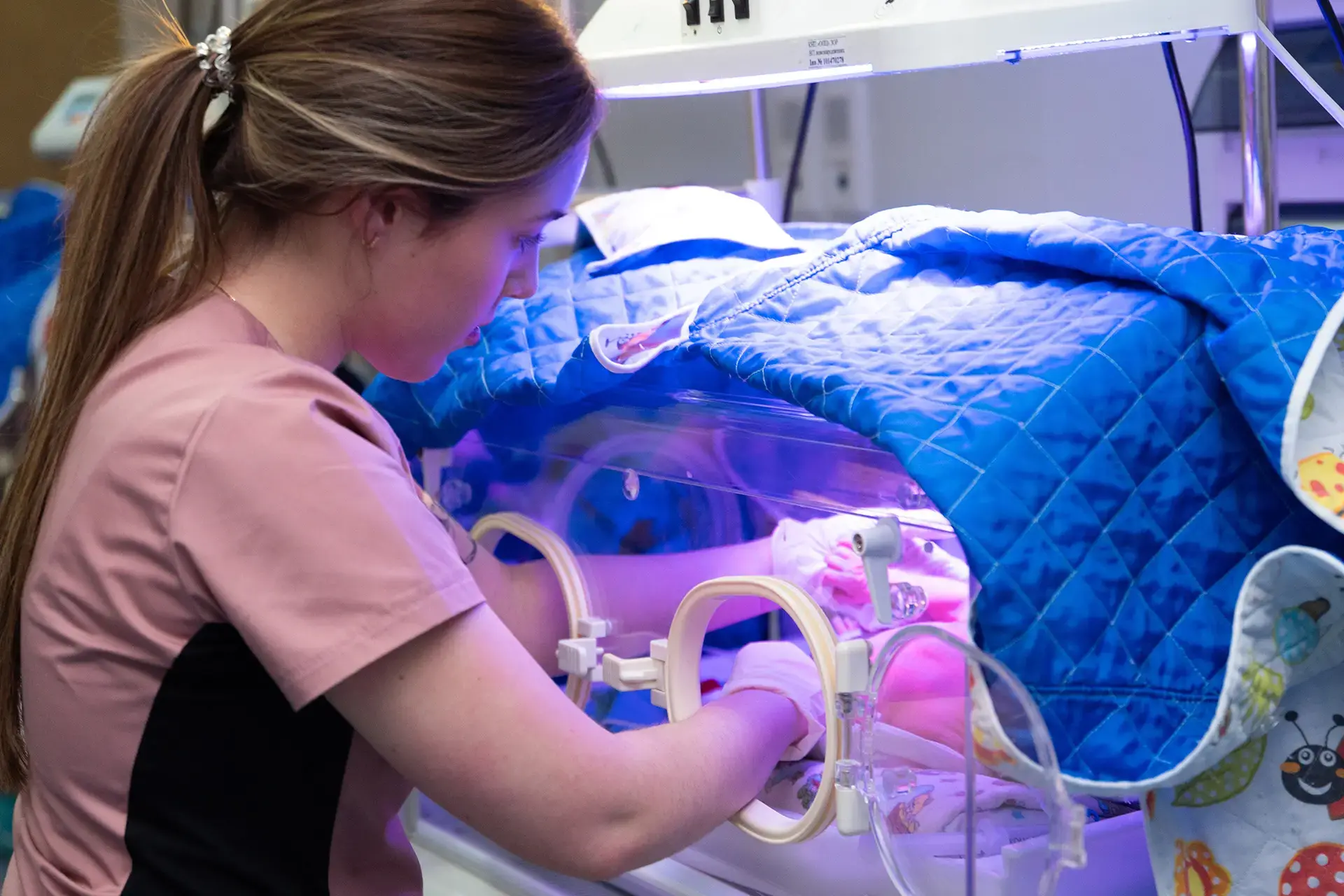 « Nous mettons au monde des enfants présentant un poids de naissance très faible »