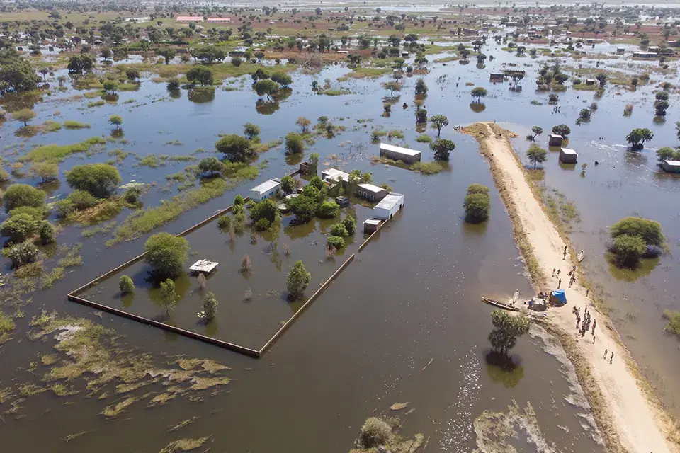 Vue aérienne de la propriété de Gloria après l’inondation de N’Djamena par le fleuve Chari.